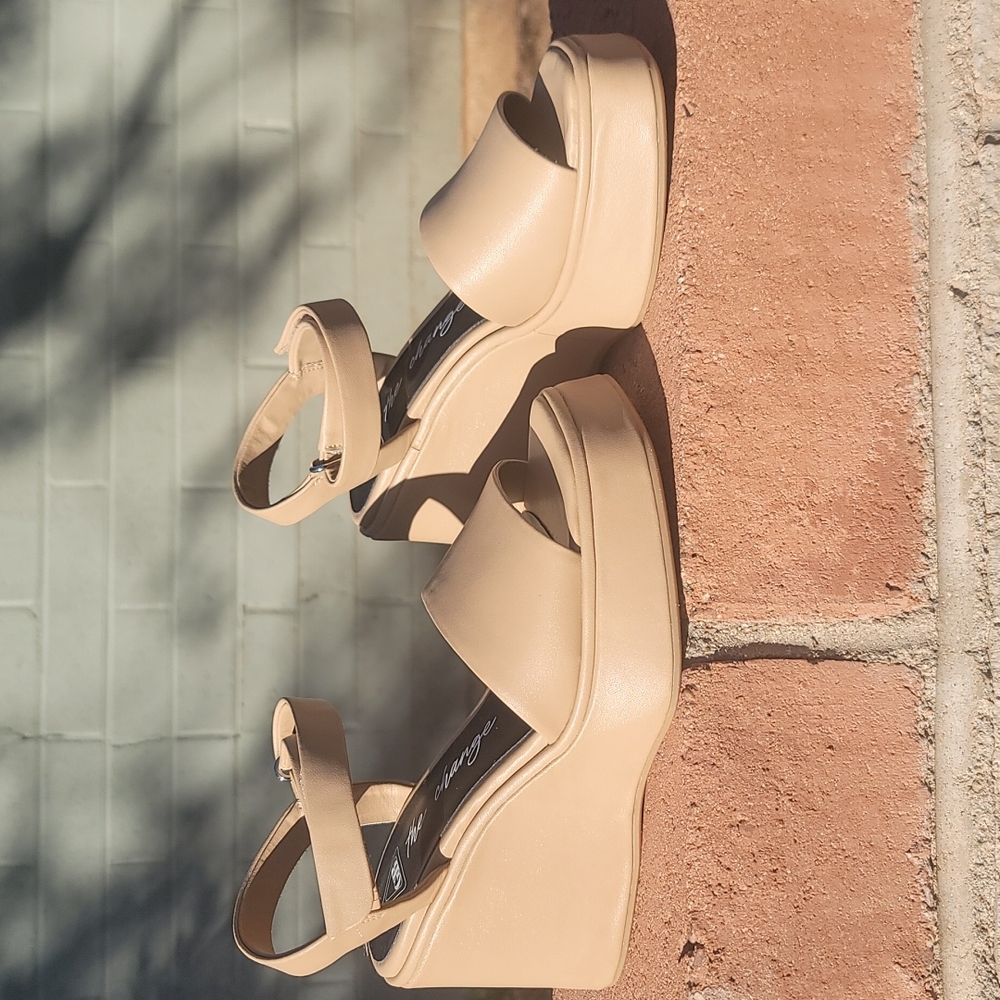 GB Tan Wedges